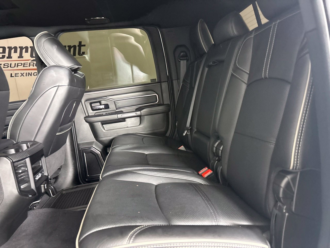 Used 2024 RAM 2500 Limited AWD/4WD image 22