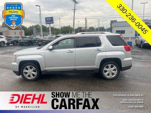 Used 2017 GMC Terrain SLT w/ Open Road Package AWD/4WD image 5