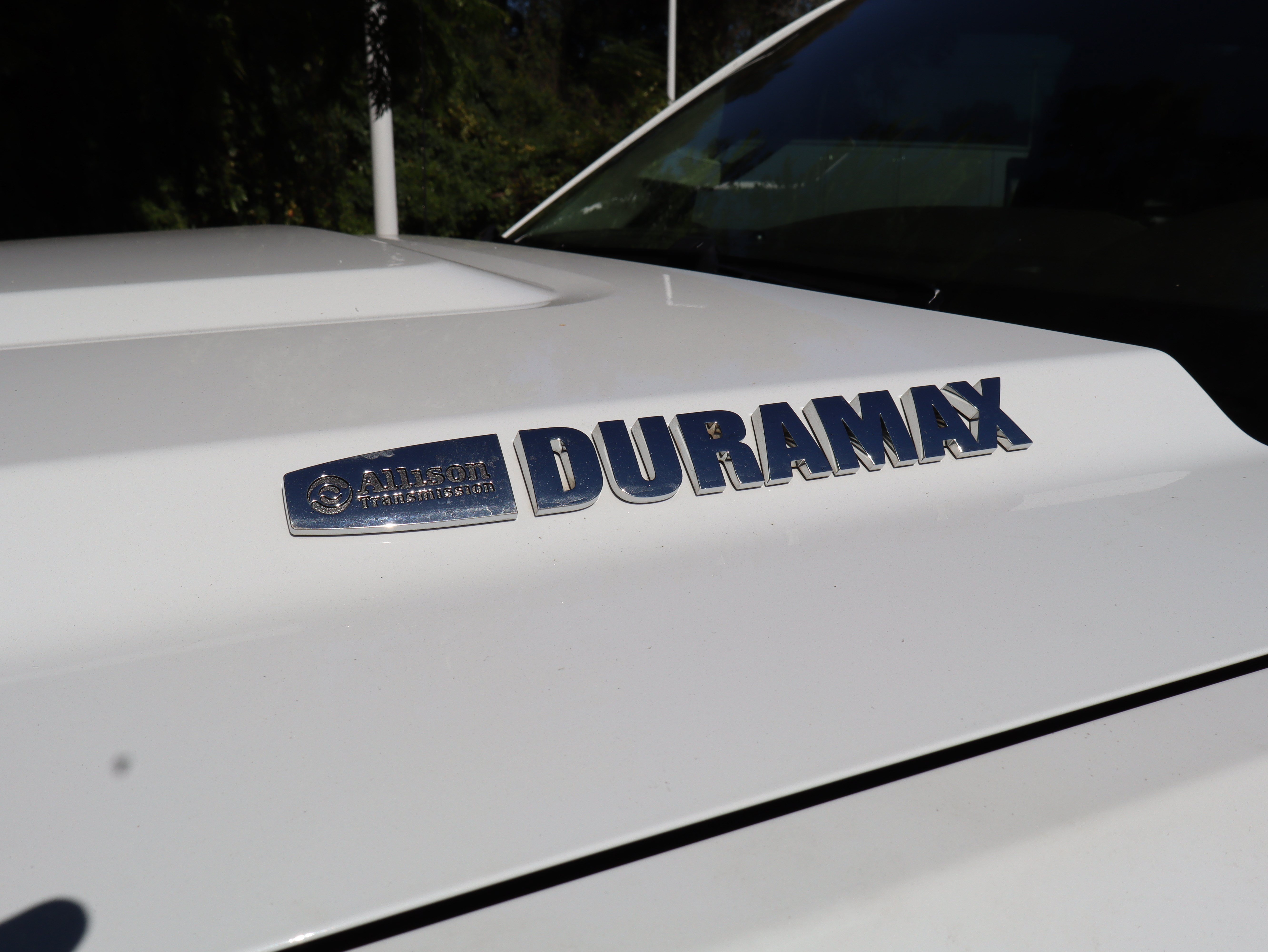 Used 2019 GMC Sierra 2500 Denali w/ Duramax Plus Package AWD/4WD image 17
