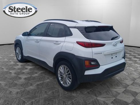 Used 2021 Hyundai Kona SEL FWD image 2