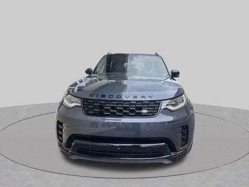 Certified 2025 Land Rover Discovery Dynamic SE AWD/4WD image 2