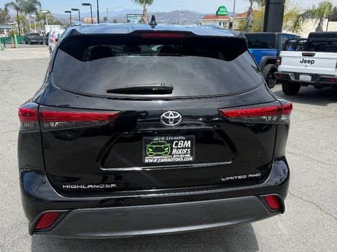 Used 2023 Toyota Highlander Limited AWD/4WD image 8
