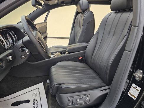 Used 2014 Bentley Flying Spur W12 AWD/4WD image 18