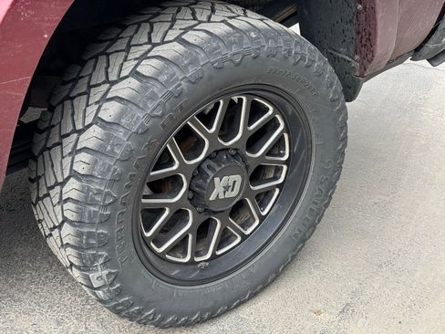 Used 2020 RAM 3500 Laramie image 7