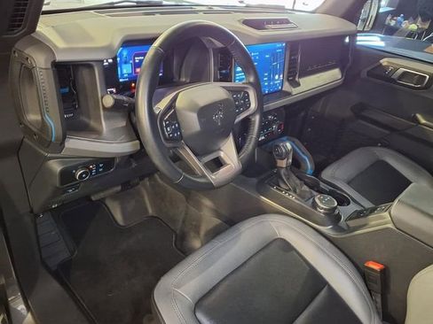 Used 2024 Ford Bronco Black Diamond AWD/4WD image 4