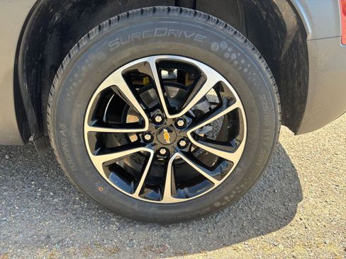 Used 2025 Chevrolet TrailBlazer LT image 29