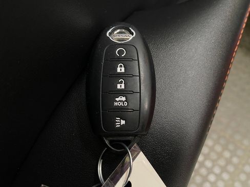 Used 2022 Nissan Sentra SR w/ Electronics Package image 28