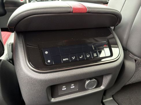 New 2026 Nissan Armada NISMO image 21