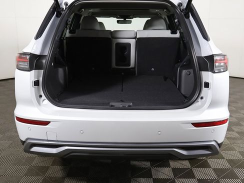 New 2025 Mitsubishi Outlander SE image 20