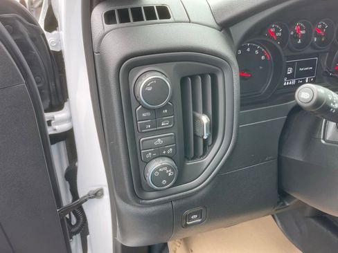 New 2026 Chevrolet Silverado 1500 W/T image 12