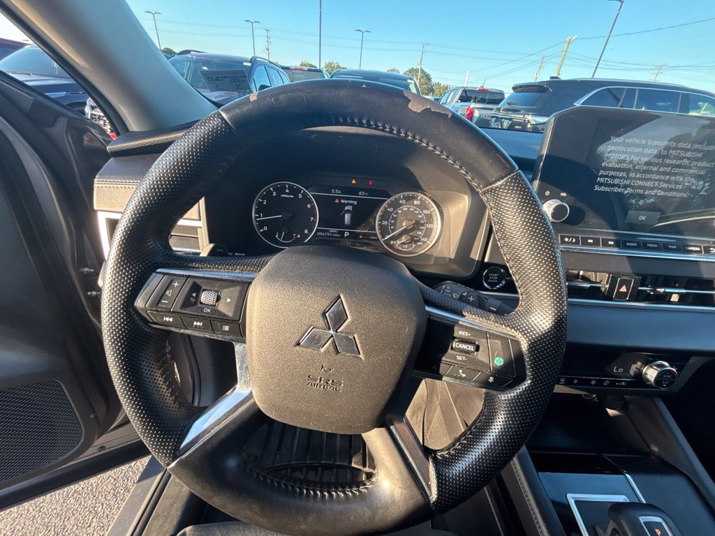 Used 2022 Mitsubishi Outlander SE FWD image 11