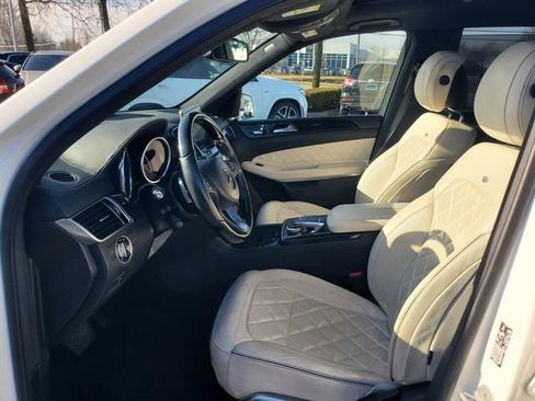 Used 2018 Mercedes-Benz GLS 550 4MATIC image 14