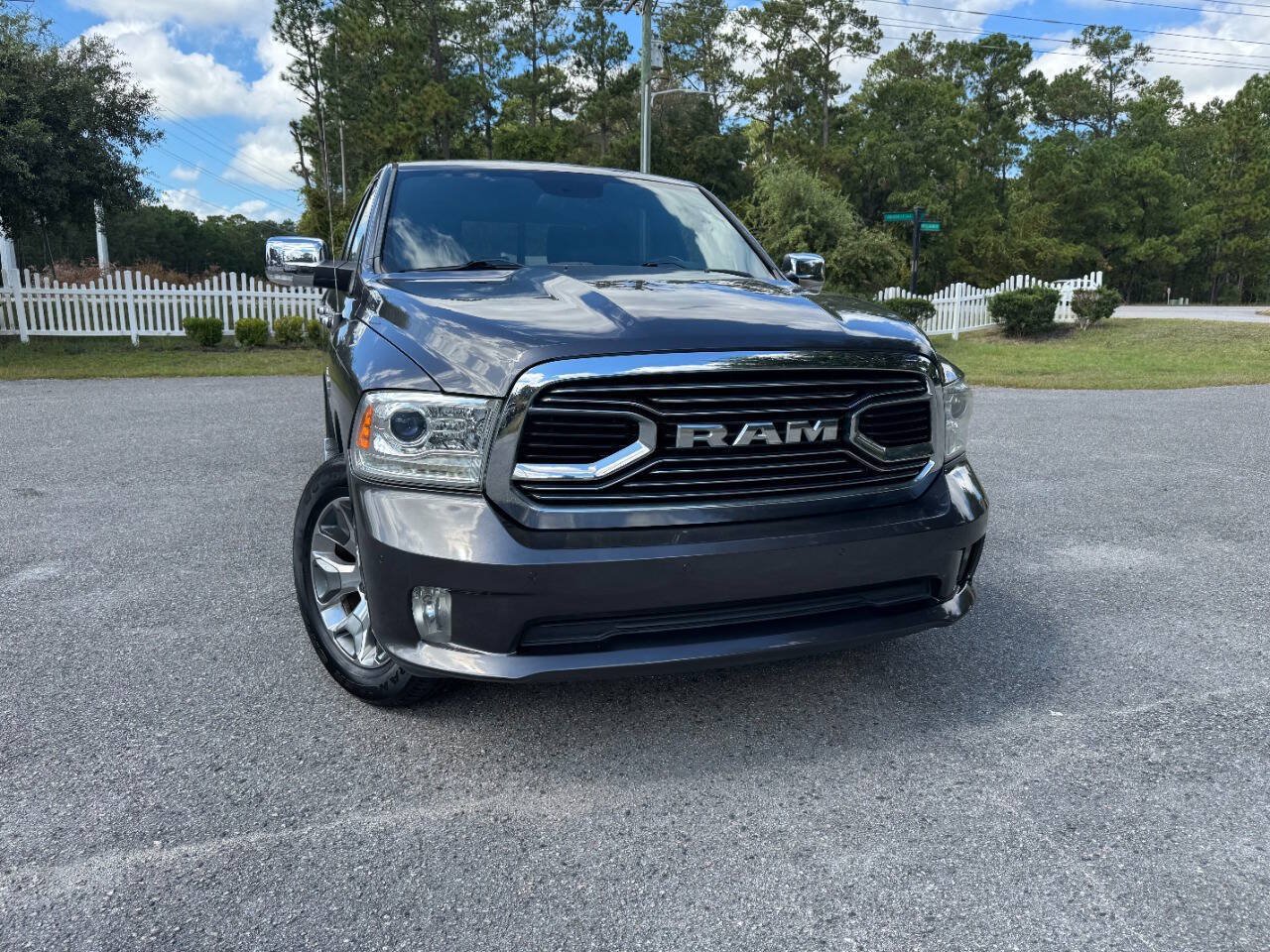 Used 2017 RAM 1500 Limited RWD image 40