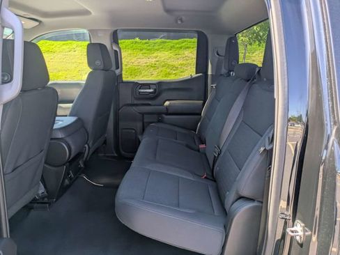 Used 2023 Chevrolet Silverado 1500 Custom AWD/4WD image 14
