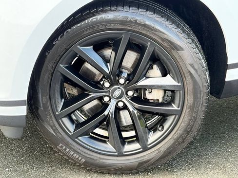 Used 2024 Land Rover Range Rover Velar S AWD/4WD image 2