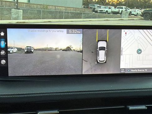 Used 2022 Genesis GV70 3.5T Sport w/ Sport Prestige Package image 38