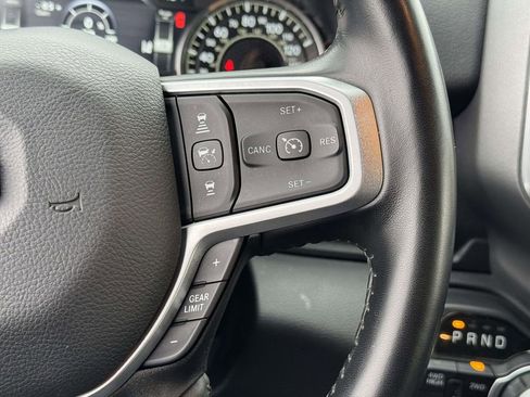 Used 2024 RAM 2500 Big Horn w/ Safety Group image 21