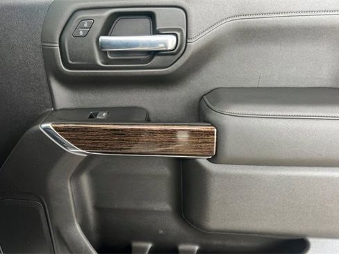 Used 2022 GMC Sierra 1500 Elevation image 21