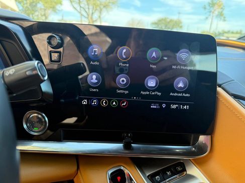 Used 2020 Chevrolet Corvette Stingray Premium Cpe w/ 3LT Preferred Equipment Group RWD image 36