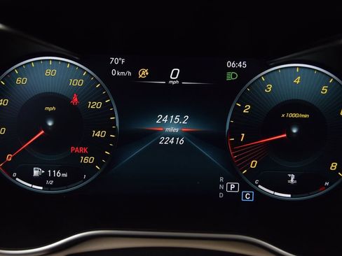 Used 2022 Mercedes-Benz GLC 300 image 26