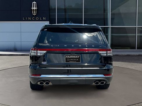 Used 2025 Lincoln Aviator Reserve w/ Equipment Group 201A AWD/4WD image 6