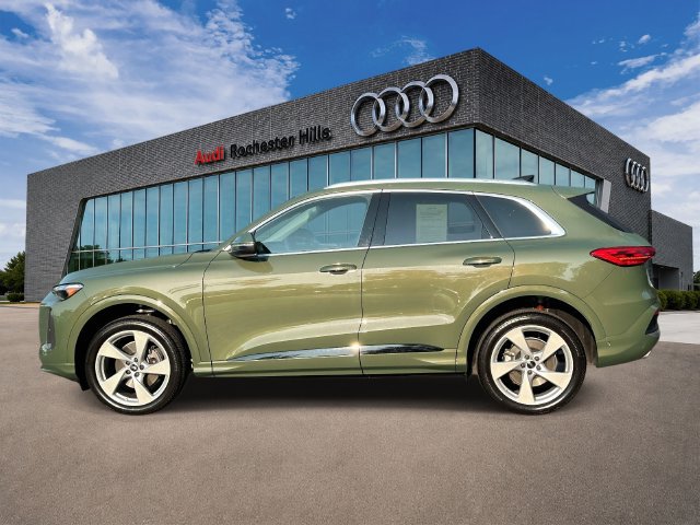 Certified 2025 Audi Q5 Premium w/ Premium Plus AWD/4WD image 2