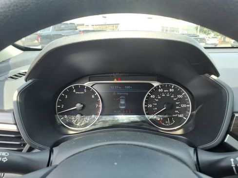 Used 2024 Nissan Altima 2.5 SV FWD image 20
