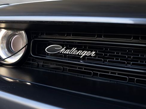 Used 2018 Dodge Challenger T/A RWD image 17