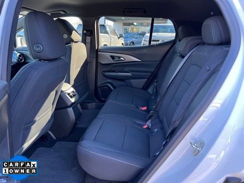 Used 2025 Chevrolet Equinox EV LT image 12