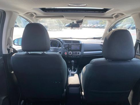 Used 2019 Honda Fit EX image 10