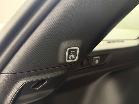 New 2025 Jeep Grand Cherokee Limited w/ Black Appearance Package image 19