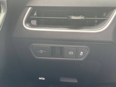 Used 2025 Kia K4 FWD image 31