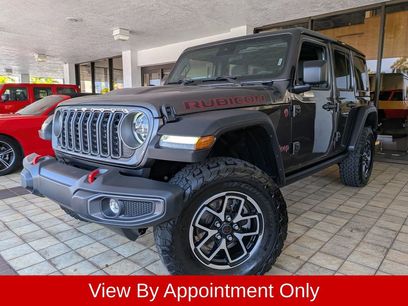 Used 2025 Jeep Wrangler Unlimited Rubicon w/ Convenience Group
