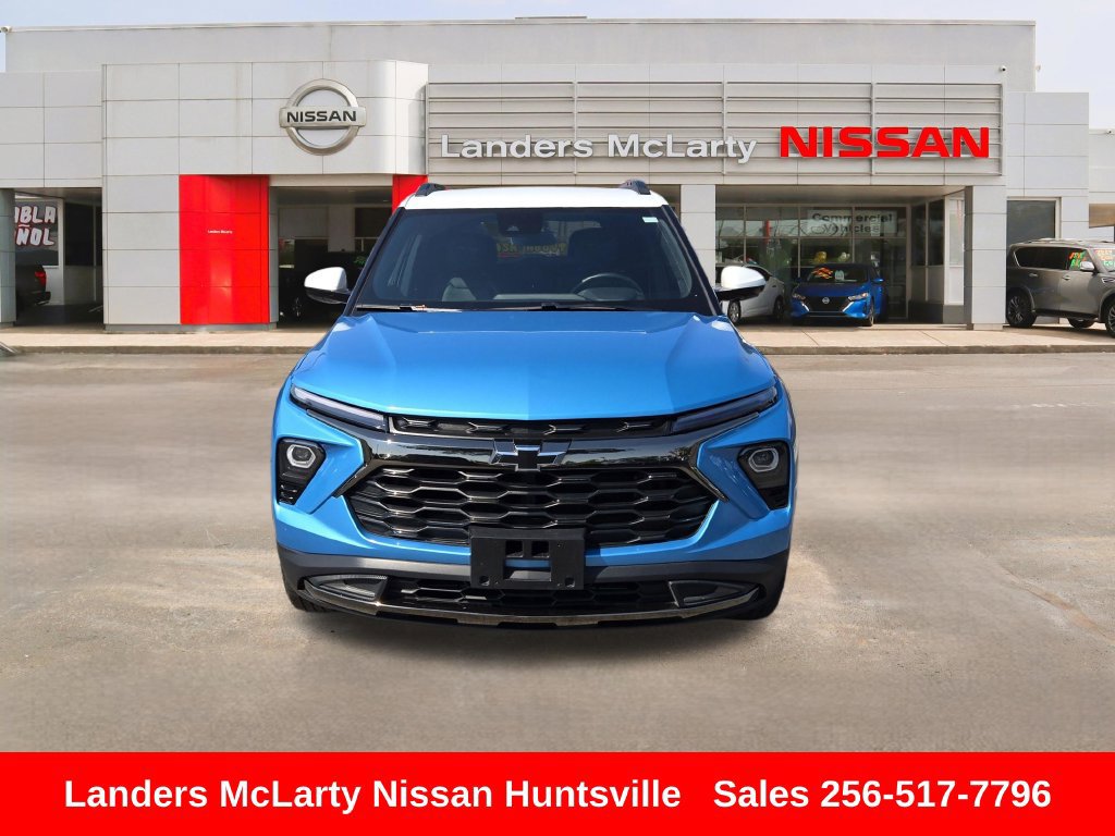 Used 2025 Chevrolet TrailBlazer ACTIV w/ Driver Confidence Package AWD/4WD image 11