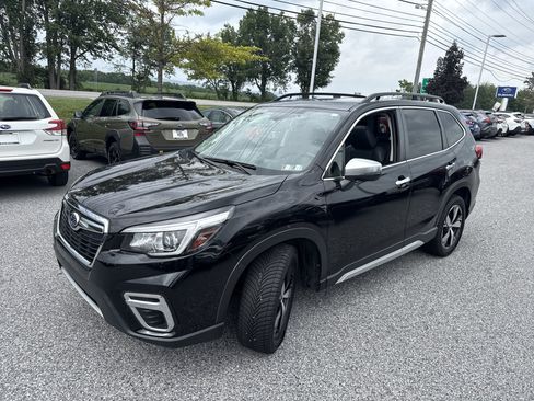 Used 2019 Subaru Forester Touring AWD/4WD image 9