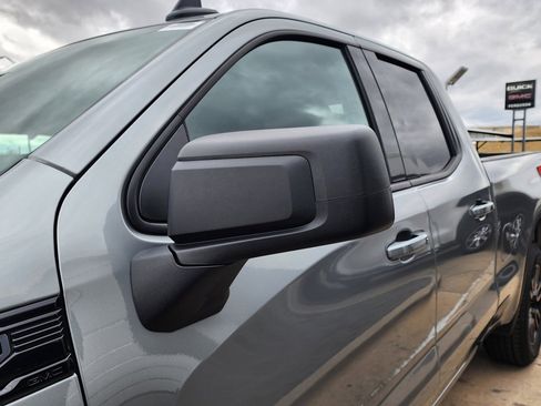 New 2026 GMC Sierra 1500 Elevation image 13