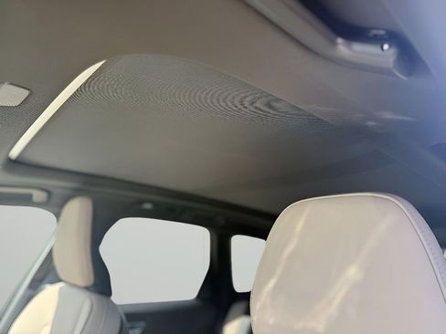 New 2026 Volvo XC60 T8 Plus w/ Protection Package Premier AWD/4WD image 19