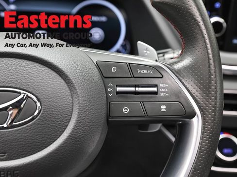 Used 2022 Hyundai Sonata SEL Plus image 16