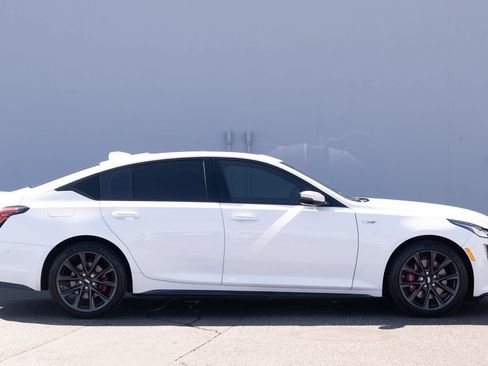 Used 2024 Cadillac CT5 V w/ Platinum Package AWD/4WD image 29
