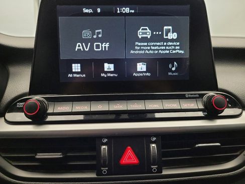 Used 2019 Kia Forte LXS image 25