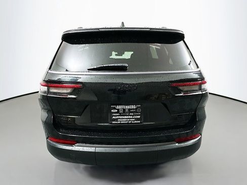 New 2026 Jeep Grand Cherokee L 4WD image 19