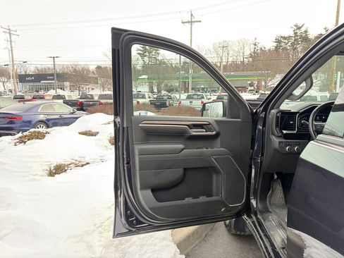 Used 2022 GMC Sierra 1500 Elevation image 11