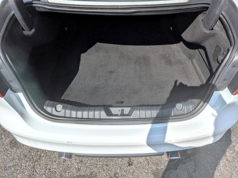 Used 2016 Jaguar XF R-Sport image 50