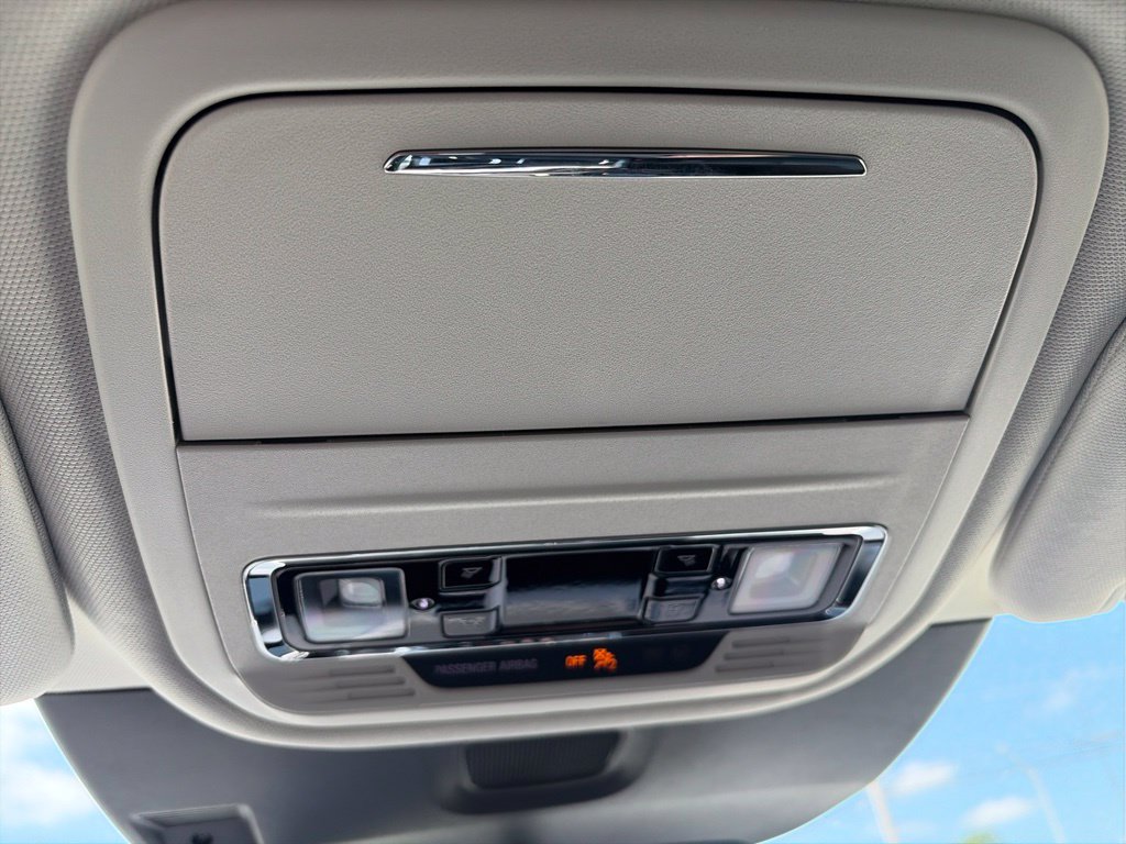 Used 2026 Lincoln Aviator AWD image 25