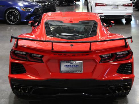 Used 2022 Chevrolet Corvette Stingray Preferred Cpe w/ Z51 Performance Package RWD image 14