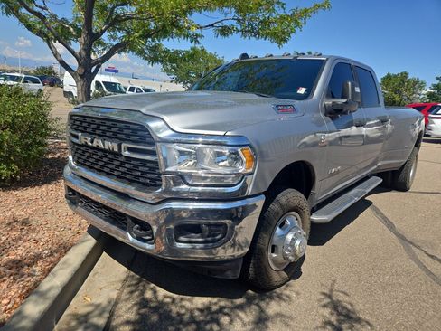 Used 2023 RAM 3500 Big Horn w/ Level 1 Equipment Group AWD/4WD image 3