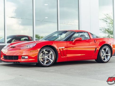 Used 2011 Chevrolet Corvette Grand Sport RWD image 4