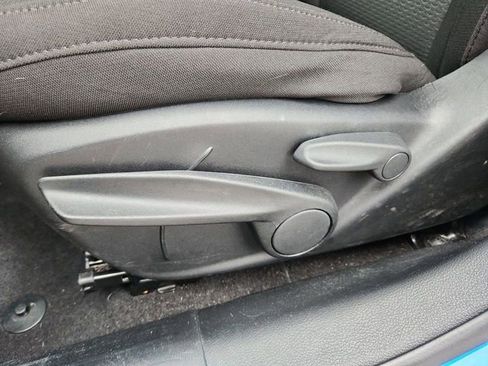 Used 2024 Jeep Compass Sport image 18