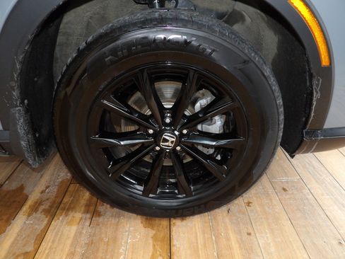 Used 2024 Honda CR-V Sport image 4