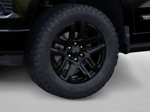 New 2026 Chevrolet Silverado 1500 High Country w/ Midnight Edition AWD/4WD image 9